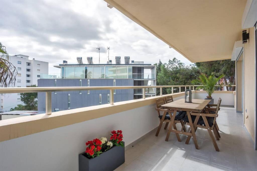 Puertosol 33 - 2 bed apartment, Beach Puerto Marina Benalmádena Exterior foto